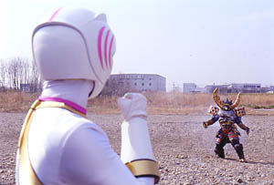 White Ranger facing off with Samarai Doll Org